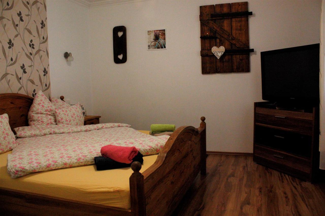 Ani Vendeghaz Egerszalok Apartment Luaran gambar